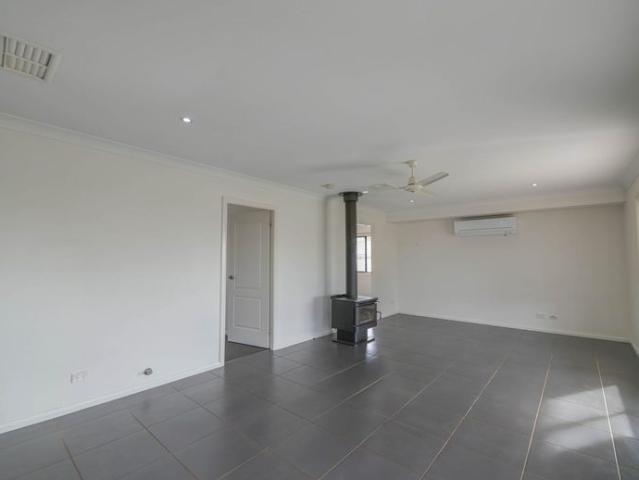Ray White Real Estate Parkes