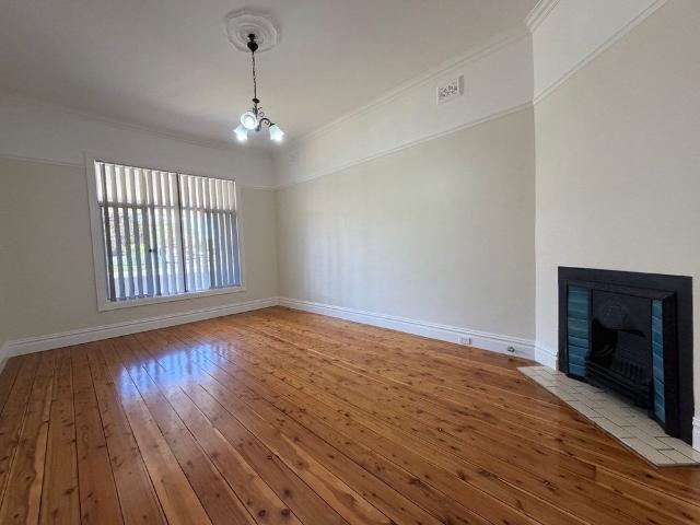 Ray White Real Estate Parkes