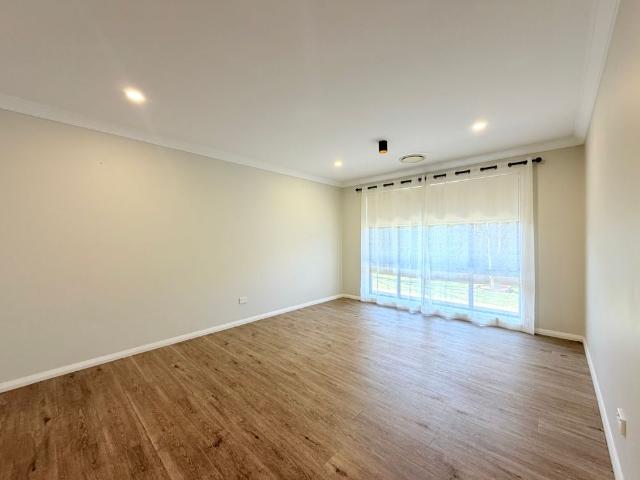 Ray White Real Estate Parkes