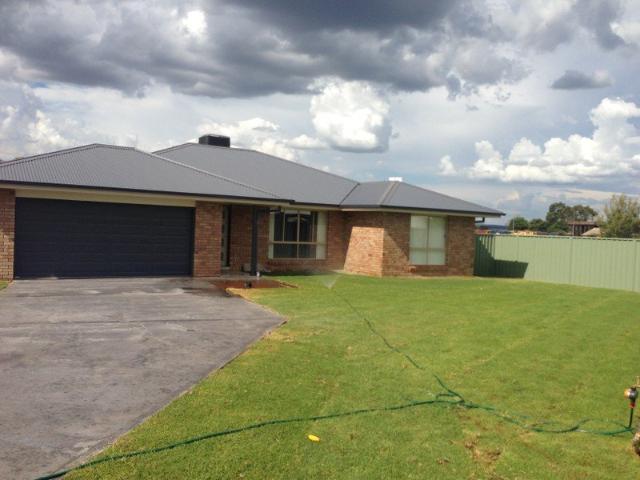 Ray White Real Estate Parkes