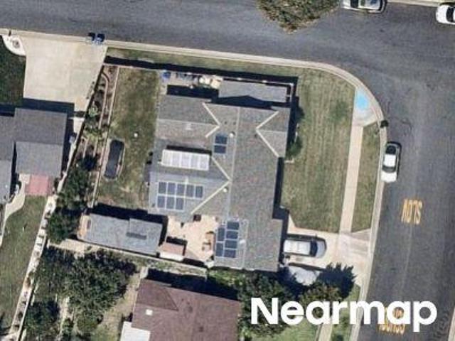 Rayfield Dr