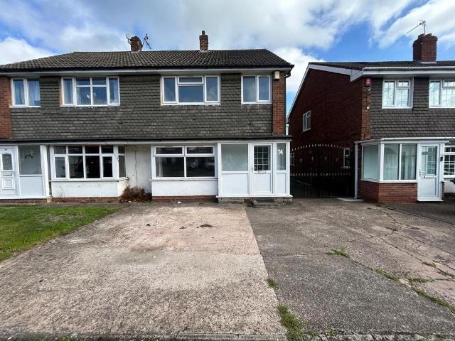 Rayford Drive, West Bromwich 3 bed semi detached house to rent £1,200 pcm £277 pw