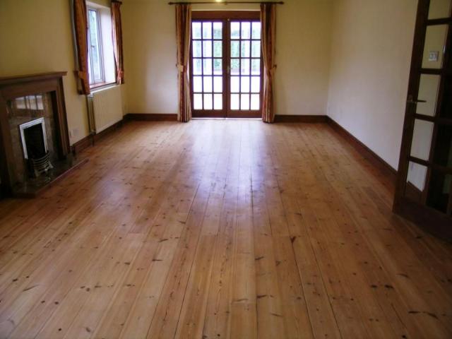 Raymond Crescent, Guildford, GU2 7SZ