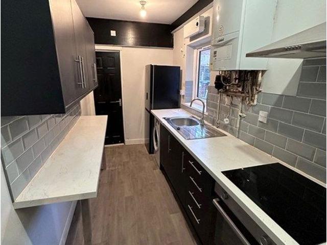 Raymond Road, Leicester LE3, 4 bed terraced house to rent, £1,100 pcm | PrimeLocation