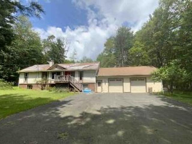 Raymondskill Rd