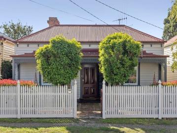 'Raymoyle' A Home That Feels Instantly Right