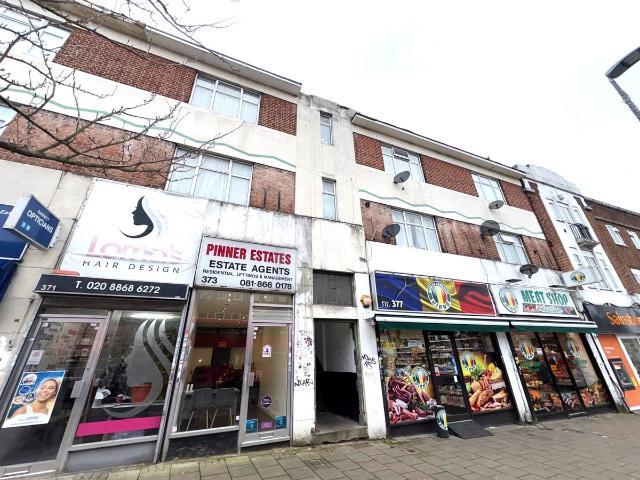 Rayners Lane, Pinner HA5, 2 bed flat to rent, £1,750 pcm | PrimeLocation