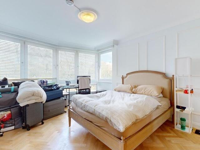 Raynham, Norfolk Crescent, London W2 4 bed flat to rent £6,700 pcm £1,546 pw