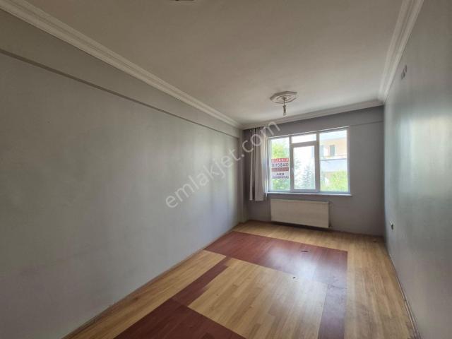 Rba Gayrimenkulden Yenibağlarda 2+1 Kiralık Daire