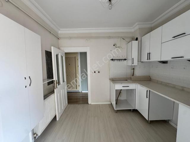 Rba'dan Erenköy Mh. Yıldırım Caddesi Kiralık 2+1 Daire
