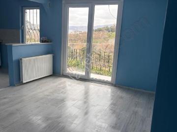 Rd'den Baltalimanın Da Kiralık 1+1 Bağçeli Daire