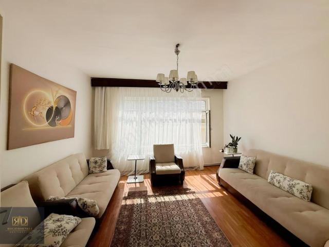 Rd'den Reşitpaşa Merkezde 1.5+1 Eşyalı Ful+ful Daire