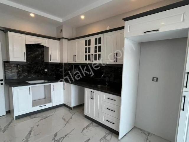 Reşadiyede Süper Lüks, Vestiyerli 3+1 Satılık Sıfır Daire