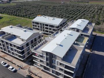 Reşatbey Loca 54 Projesinde Havuz Cepheli 128m2 3+1 Arakat Daire
