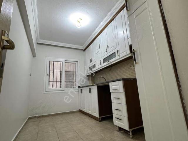Reşatbey atatürk Parkına Yürüme Mesafesi yeni Boyalı 2+1 Kiralık Daire