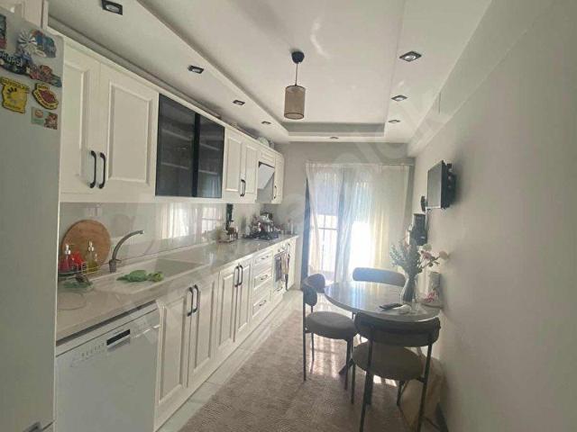 REŞATBEY MAHALLESİNDE 2+1 100 M KİRALIK DAİRE