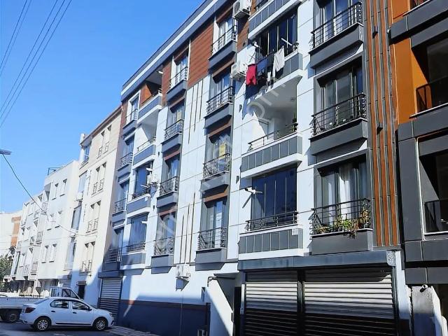 Reşatbey Mahallesinde 3+1 Kiralık Ferah Otoparklı Daire