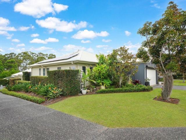 Re Sale Newport Coastal 2 Bedrooms with Study / Media Room
