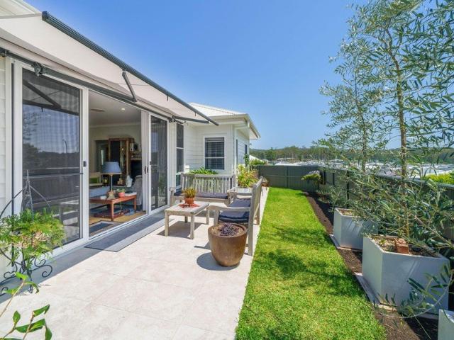 Re sale Custom 2 bedrooms plus Study/Media Room