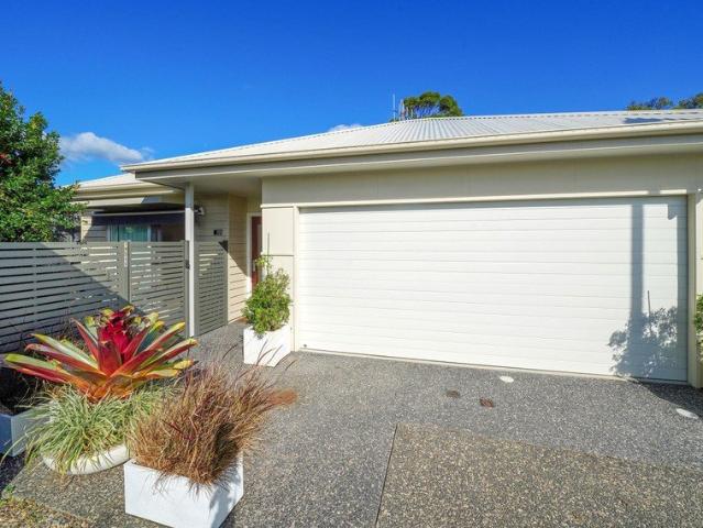 Re sale Palm Beach Dual Master 2 Bedrooms plus Study/Media