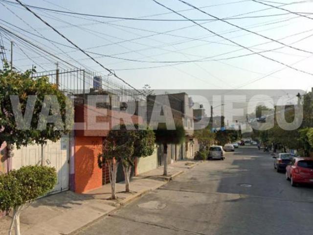 REMATO CASA EN VIRGENCITAS, NEZAHUALCOYOTL