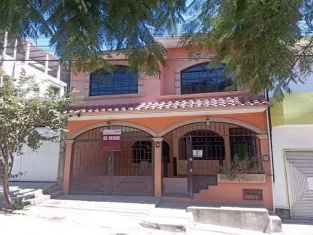 Remato casa en dos niveles en tuxtla gutierrez Chiapas