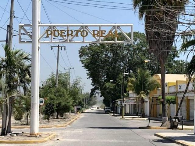 REMATO CASA EN FRACC. PUERTO REAL LAZARO CARDENAS MICHOACAN