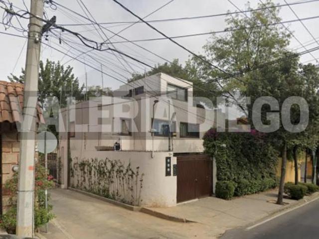 REMATO CASA EN LOMAS QUEBRADAS, LA MAGDALENA CONTRERAS