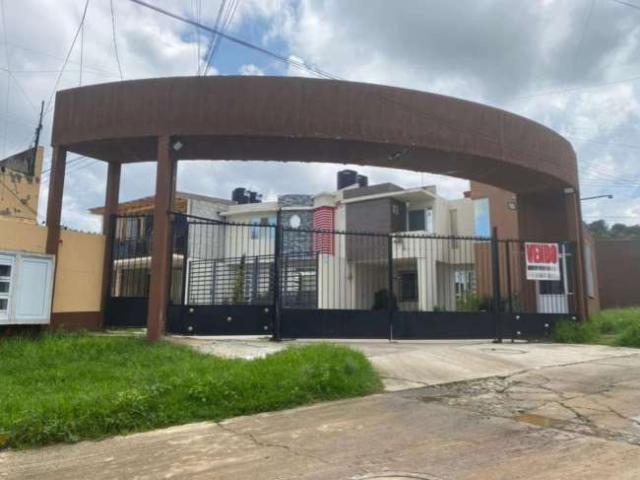 Remato casa en priv Destino danubio Santiago tulantepec hgo