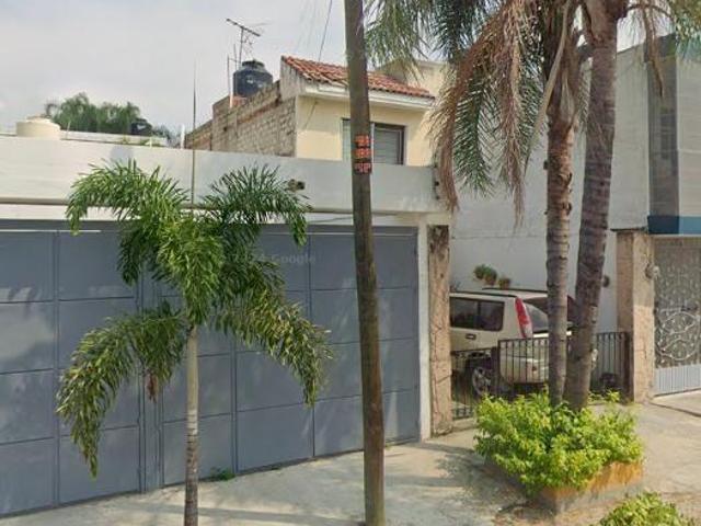 REMATO LINDA CASA EN PRADOS DE HUENTITAN A 15 MIN DEL ZOOLOGICO DE GUADALAJARA