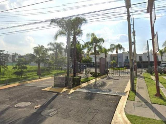 REMATE HIPOTECARIO EN PARQUES DE TLAQUEPAQUE COTO PRIVADO PASEO DE LOS PRINCIPES