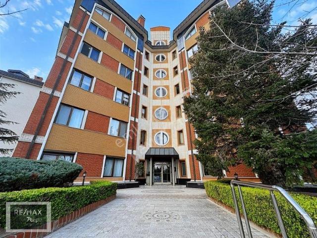 Remax7tepe'den Acarkent Boğazüstü Evlerinde Satılık 4+1 Daire