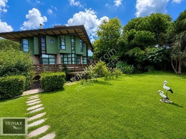 Remax7tepe'den Günyüzü Konaklarında Bahçeli Kiralık Bahçe Katı
