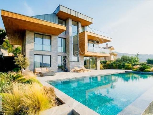 Re/max 7 Tepe Acarkent Satılık Yüksek Katma Değerli B Tipi Villa