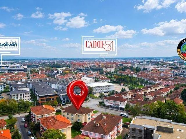 Remax 3+1 140m² Y. Isıtma / Serdivan Avm Adatıp h Y. Mesafesi
