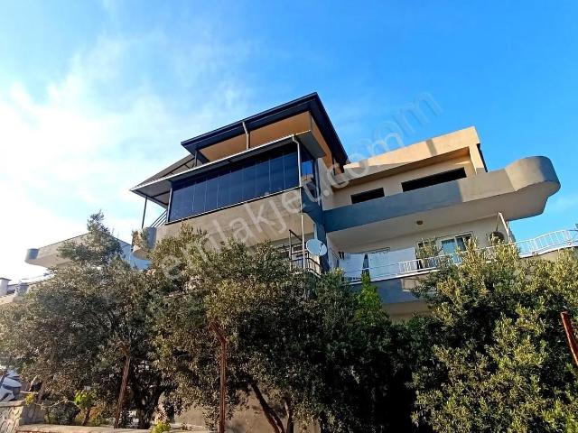 Remax Toros'tan Buluklu'da Triplex Villa
