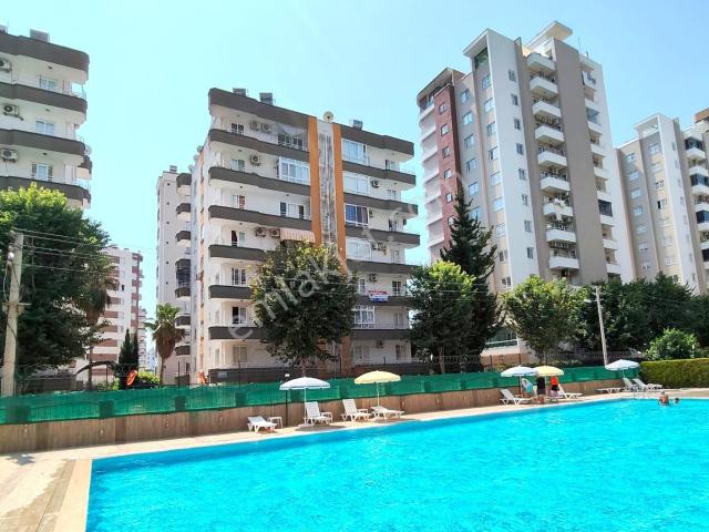 Remax Toros'tan Mezitli Yeni Mah'de Erdem Sitesi'nde Kiralık 3+1