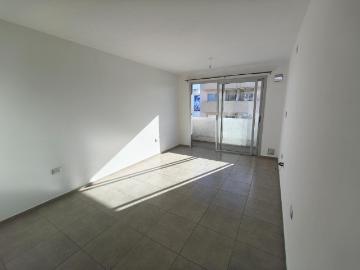 REMAX Ultra