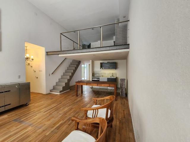 REMAX Uno