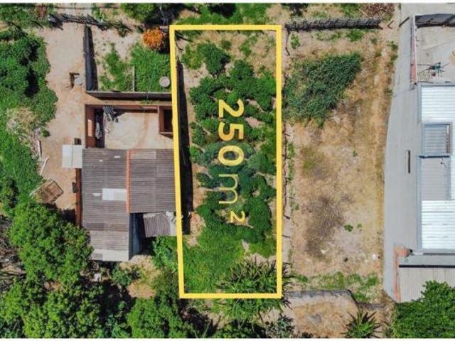 RE/MAX VENDE Vende terreno 250 metros Jardim São Clemente 129.500,00 MONTE MOR/SP
