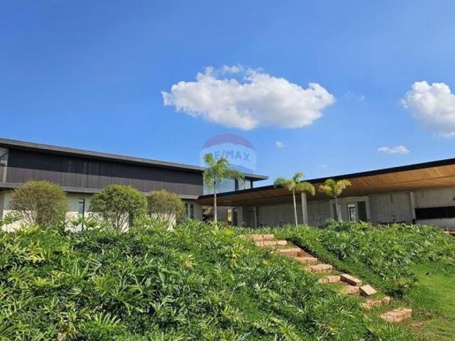 RE/MAX VENDE Casa com 6 quartos à venda, 1111 m² por R$ 22.000.000 Quinta da Baroneza Bragança