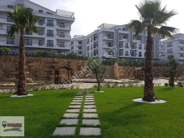 Remax Yalova Asude Vadi 2+1 Bahçe Katı Satılık Daire
