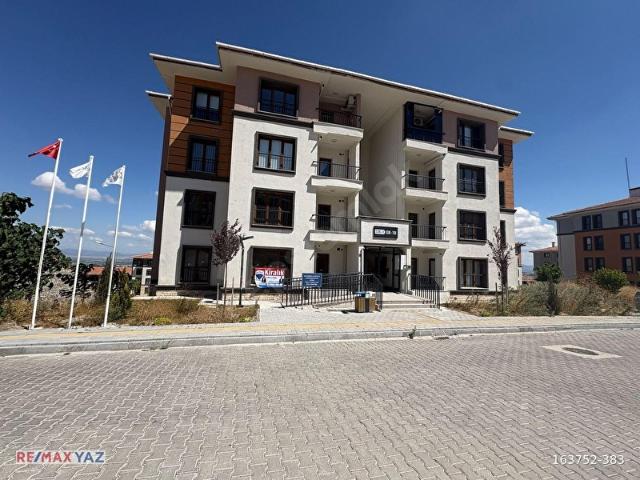 REMAX YAZ'DAN GOP TOKİ ANKASTRELİ 2+1 KİRALIK DAİRE