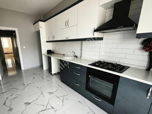 Remax Advantage den Ovaakça Merkezde Manzaralı 3+1 Arakt Daire