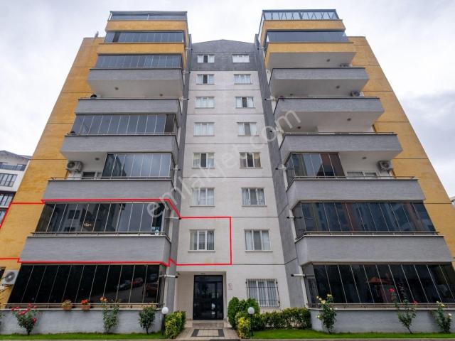 Remax Advantage'dan Balkan Bulvarı Cadde Üzerinde Arakat Siteiçi