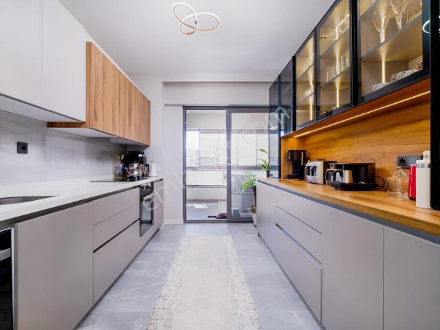 Remax Advantage'den Kızılcıkta Havuzlu Site Satılık 3+1 Daire