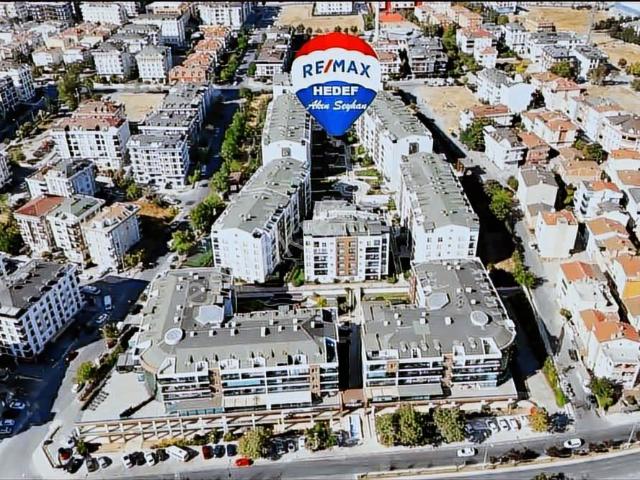 Remax Akın Seyhan Ahenk İstanbul Da Müstakil Bahçeli, Eşyalı