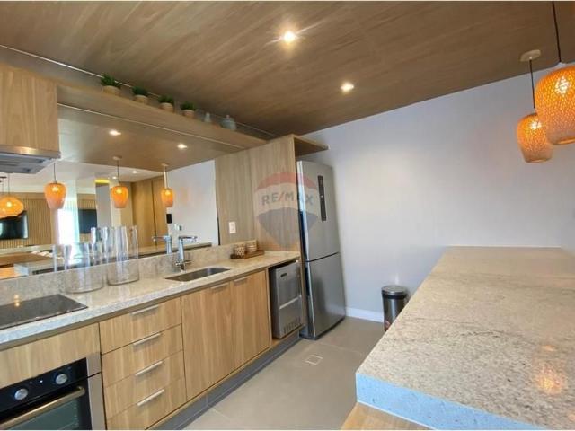 RE/MAX ALUGA HALMA 199 MOBILIADO 1 SUÍTE COM 2 VAGAS R$ 5.530,00