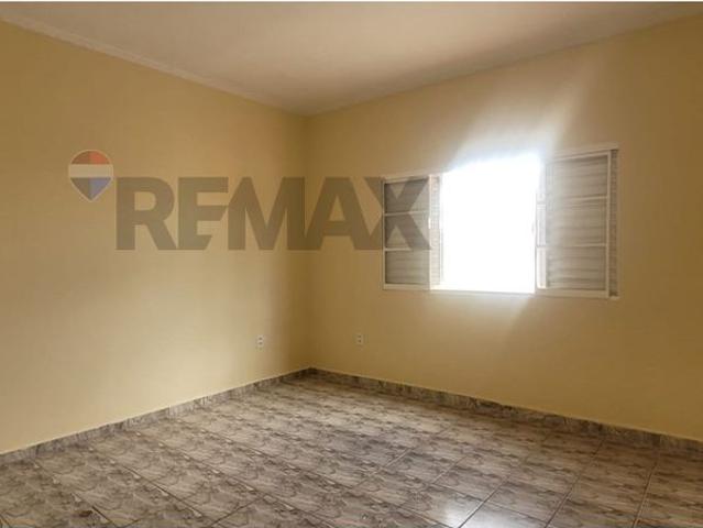 REMAX Alugua Casa residencial no Jardim do Trevo, Excelente oportunidade