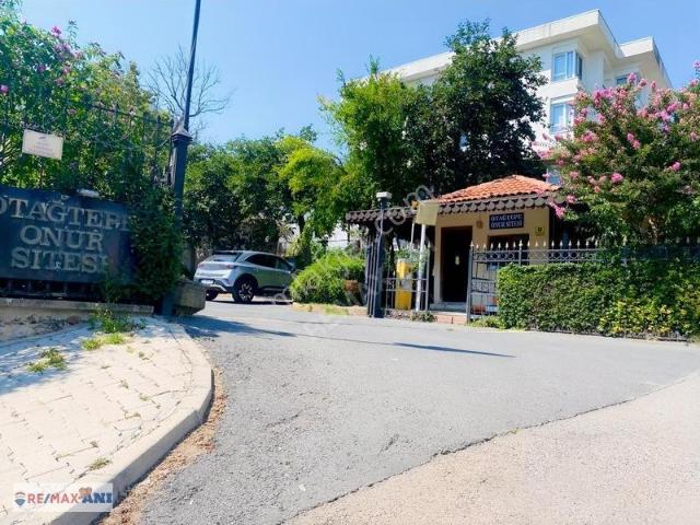 Remax Anı 'dan Otağtepe Onur Sitesi 'nde Kiralık 4+2 Daire